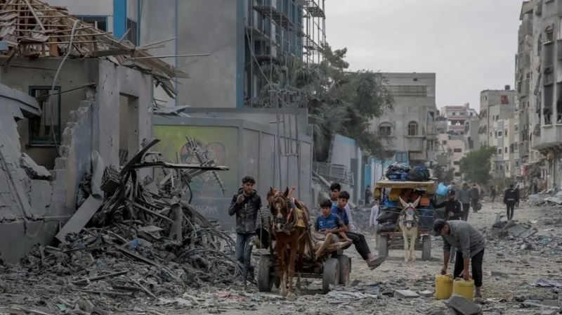 Netanyahu Confirms War Option; Hamas Leader Promises Upcoming Liberation Battle