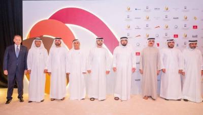 Ahmed bin Mohammed honors the winners of the Mohammed bin Rashid Al Maktoum Sports Creativity Award