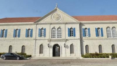 Church Source to "Wardna": We Exclude Dialogue in Bkerke... The Presidential Crisis is Regional and Not Christian