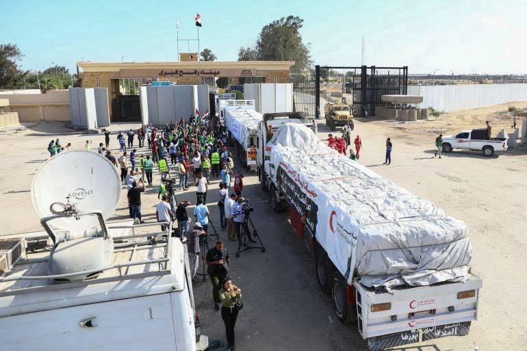 British Embassy: Largest Shipment of British Aid Enters Gaza