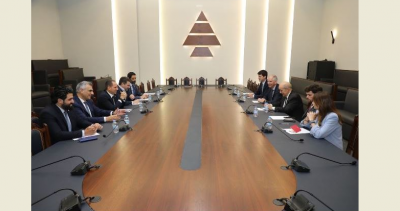 Jamileh After Meeting with Le Drian: We Will React Positively to All Proposals