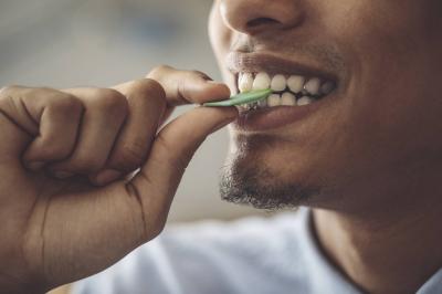 "Strange Consequences" of Swallowing Gum: What Are They?