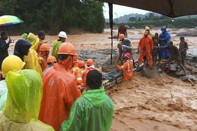 India: 41 Dead Due to Landslide! (Video)