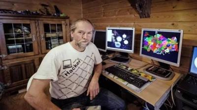 Dutch Scientist Explodes with Anger: "The Media Spreads Nonsense"