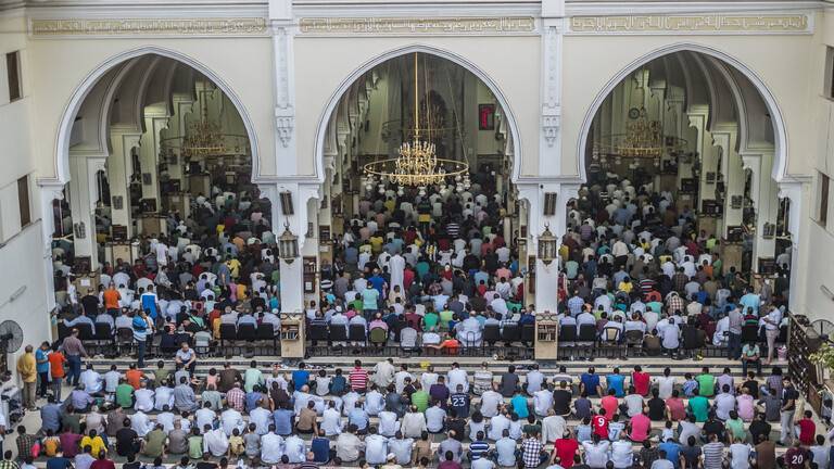 Announcement of Eid al-Adha Prayer Times in Egypt