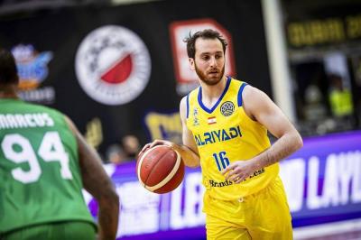 Al-Riyadi Qualifies for the Semifinals of the Asian Clubs Championship After Defeating Shabab Al-Ahli