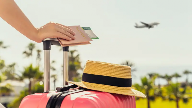 List of 40 Health Items for Travelers to Pack
