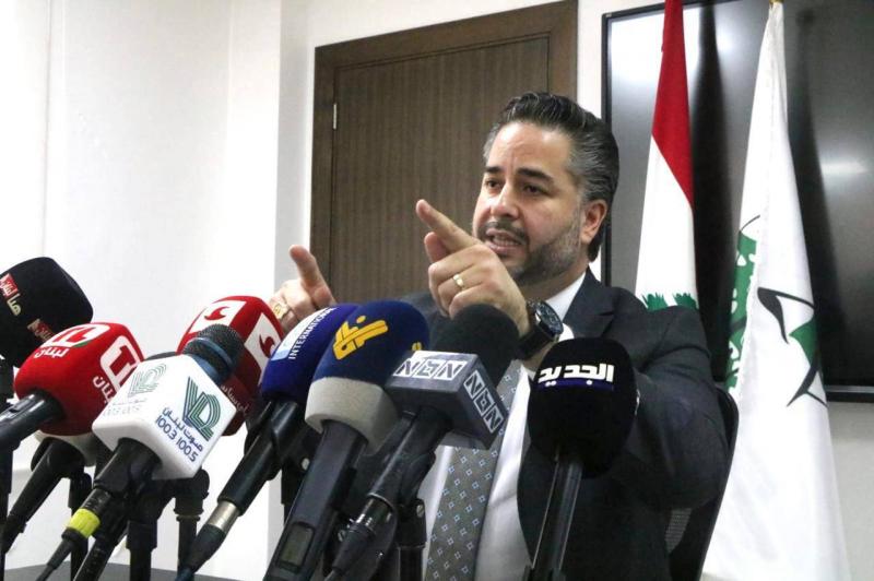 Focus on the Qatari Alternative Energy Initiative to Overcome Darkness