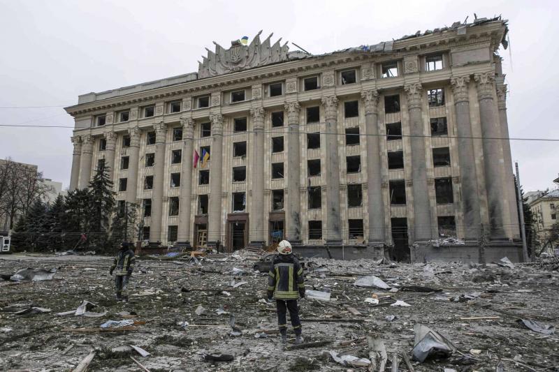 Kharkiv Bleeds: Will Ukraine's Second Largest Region Fall?