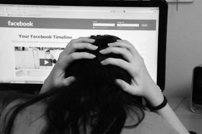 "Blackmail and Fraud": A Marriage App Sparks Fears of Girls' Photo Leaks in Egypt