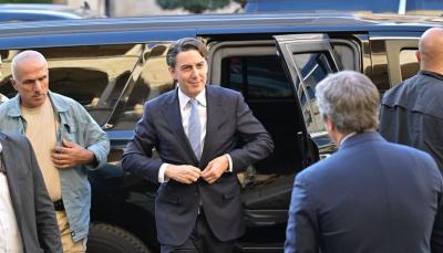Between "The Competent" and "The Inept"
