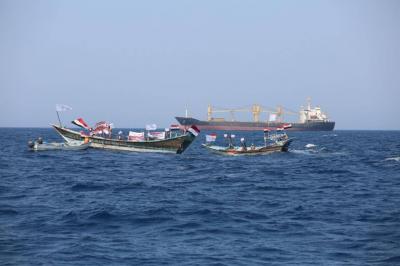 Houthi Rocket Attack Hits Ship in the Red Sea