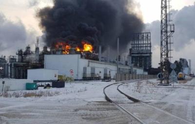 Fire Breaks Out at Fuel Depot in Russia Targeted by Ukrainian Drone