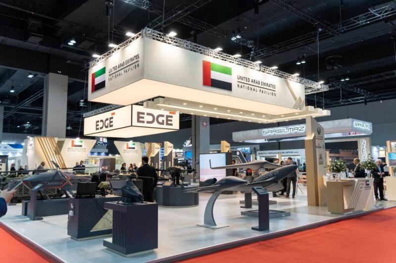 Mohammed bin Zayed Commends UAE Pavilion Team at 