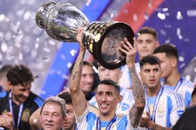 Grand Reception for Copa America Champions in Argentina (Video)