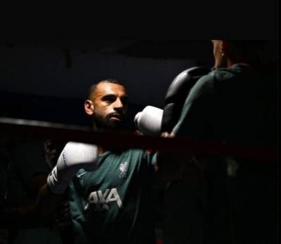 Salah Showcases Boxing Skills (Video)