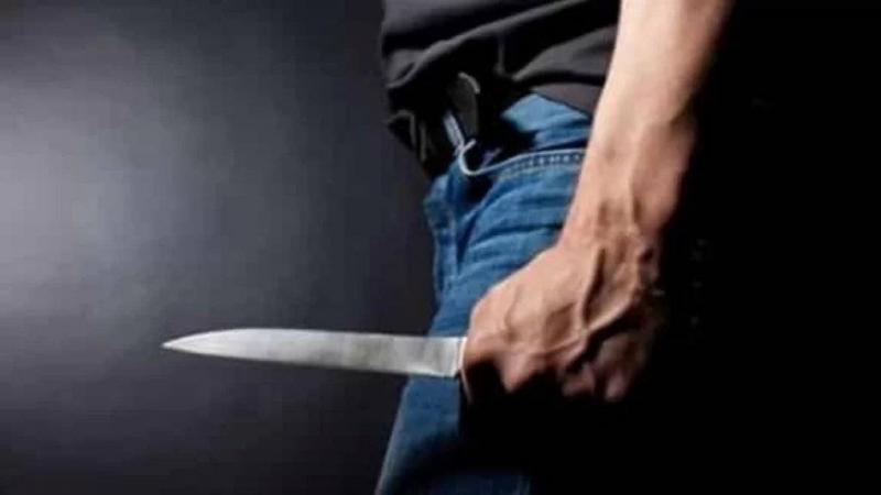 Title: Algerian Man Murders His Wife at Municipality Office... Protesters Condemn the Act