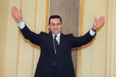Naguib Sawiris Comments on Controversial Post About Hosni Mubarak