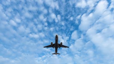 Airlines Suspend Flights Due to Escalation in the Middle East