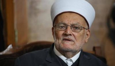 Israeli Forces Release Sheikh Ikrima Sabri