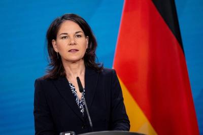 "Sex for Money": Scandal Threatening the Future of German Foreign Minister (Video)
