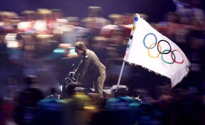 Tom Cruise Concludes Paris Olympics with a Hollywood Touch
