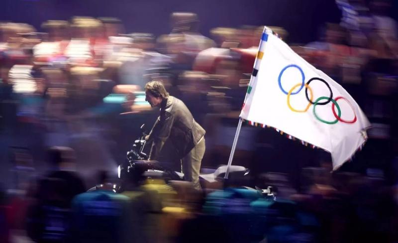 Tom Cruise Concludes Paris Olympics with a Hollywood Touch