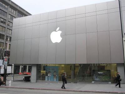 Apple May Charge $20 for Advanced AI Features