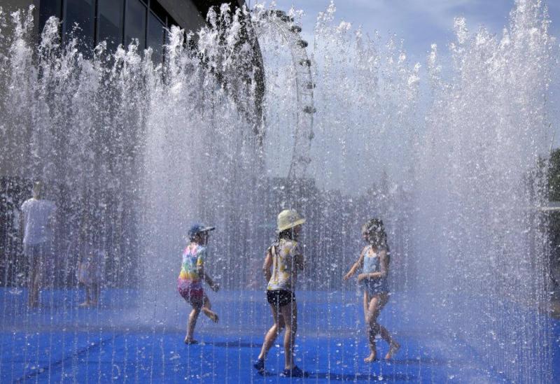 Report from the British Meteorological Office: The Country's Climate Has Become Warmer and Wetter