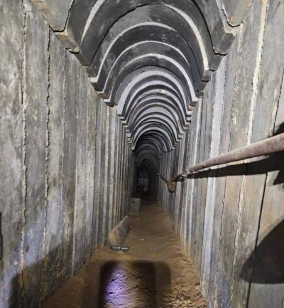 "Inside It Are Weapons and Bedrooms" ... Israel Destroys Tunnel in Gaza (Video)
