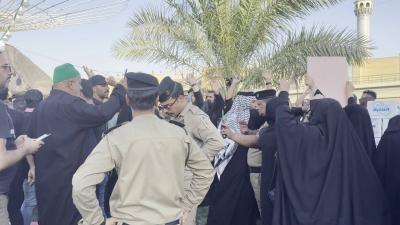 Title: Protests in Najaf for and Against Personal Status Law Amendments