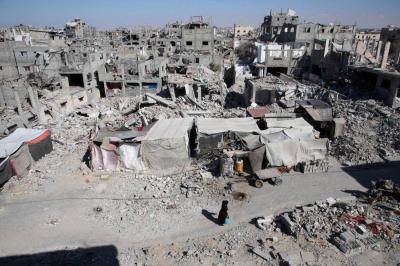 قتلى بقصف إسرائيلي على مدرسة تأوي نازحين في غزة