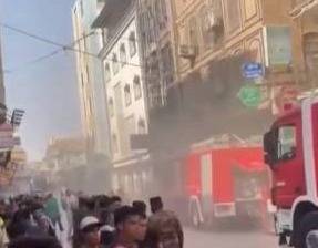 اندلاع حريق في الشارع الذي يضم مكتب ومنزل السيد السيستاني