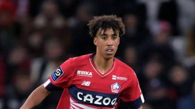 Despite His Injury, United Signs Euro