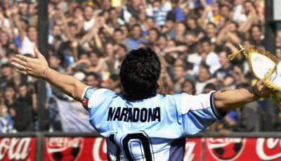 نجل مارادونا يتولى تدريب فريق في إسبانيا!