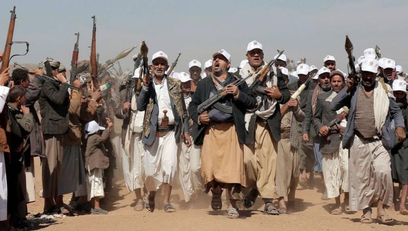 الحوثيون يعلنون استهداف 3 سفن قبالة سواحل اليمن