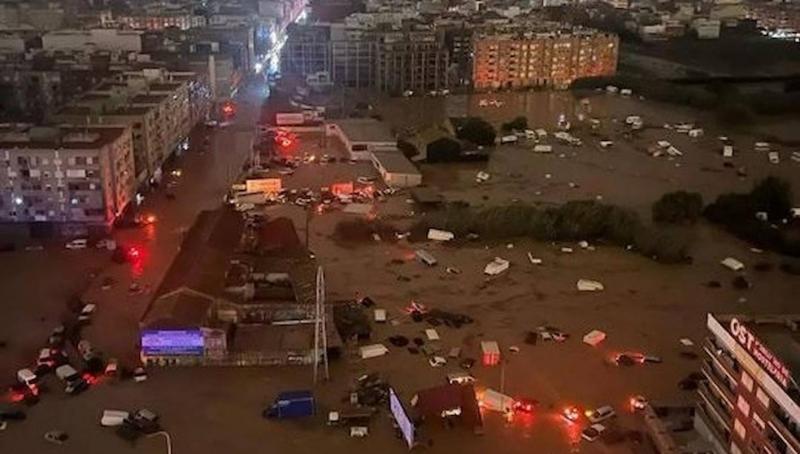 سيول تقتل 51 شخصاً في بلنسية الإسبانية