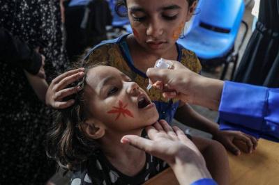 أفغانستان تطلق حملة للتطعيم ضد شلل الأطفال