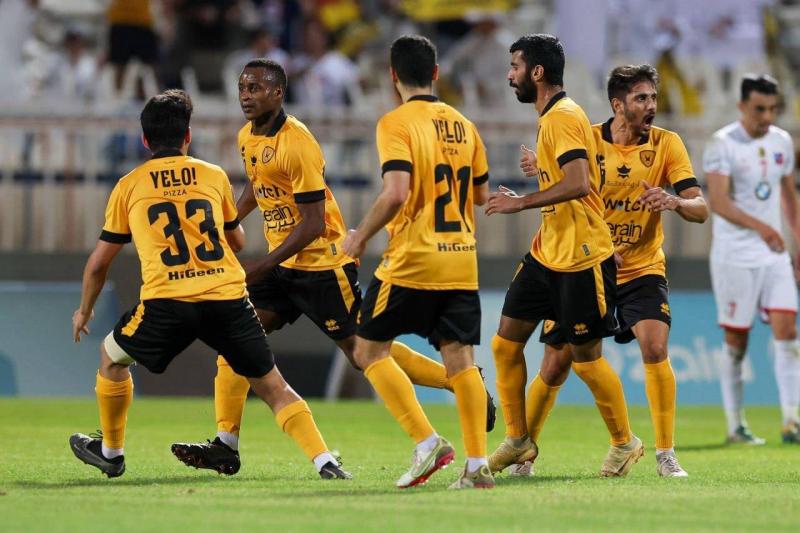 القادسية يفوز 2-1 على ضمك في الدوري السعودي
