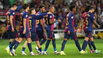 برشلونة يكتسح ريال مدريد برباعية في 