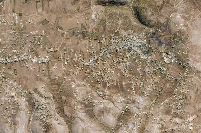 صور الأقمار الاصطناعية تشير بوضوح الى المنطقة العازلة جنوبي لبنان