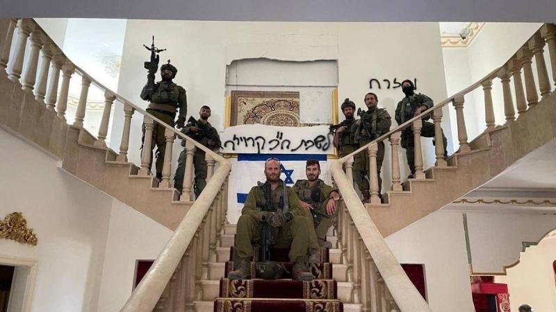 بسبب صورة ... الجيش الإسرائيلي يقيل عضو الكنيست يتسحاق كروزر