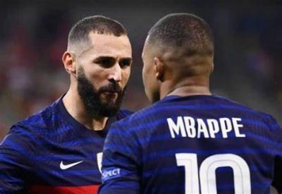 نصيحة من بنزيما إلى مبابي: سوف 