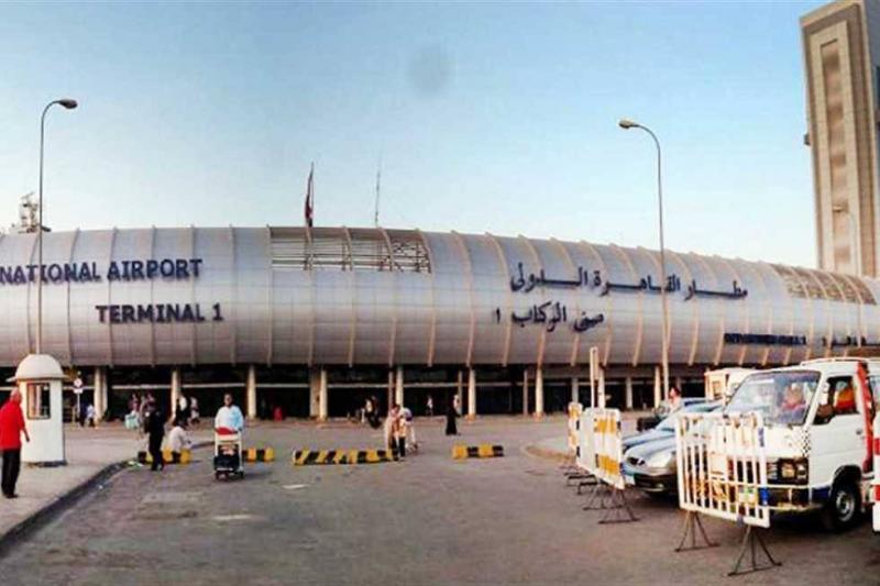 جدل في مصر... هل أوقف تشغيل الموبايلات المستوردة من الخارج؟