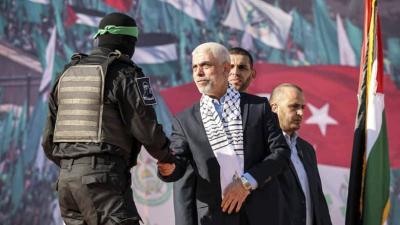 كيف نجا السنوار من محاولة القبض عليه 5 مرات؟.. تفاصيل جديدة تُكشف