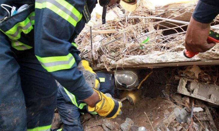 ليبيا.. 7 قتلى و10 جرحى بانهيار مبنى سكني في طرابلس