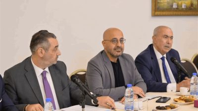 وزير البيئة: الدولة تحتاج إلى نحو 250 مليون دولار شهريا لإدارة أزمة النزوح