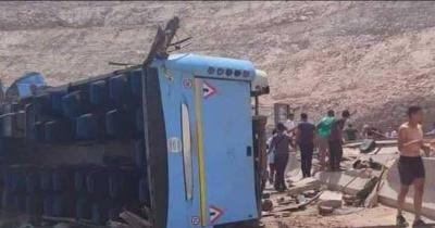 مصرع وإصابة 35 في حادث سير مروع في مصر