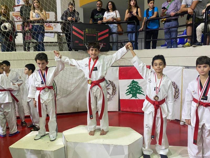 بطولة لبنان للحزام الأحمر بالتايكواندو.. اللقب للمون لاسال