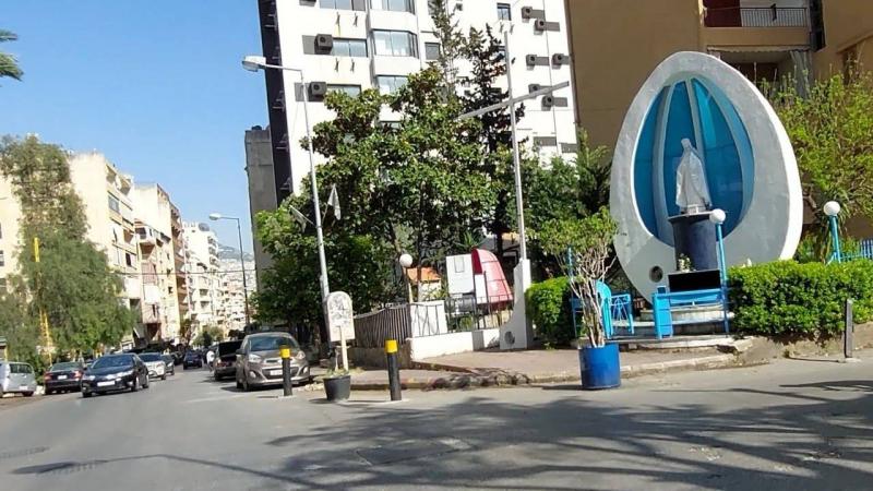 اشكال في عين الرمانة بين الأهالي ونازحين من الشياح (فيديو)
